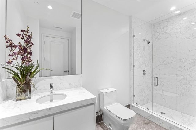 17901 Collins Ave 3806, Sunny Isles Beach, FL 33160