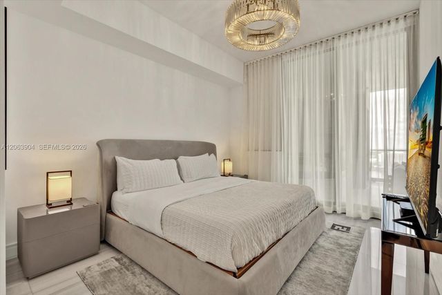 17901 Collins Ave 3806, Sunny Isles Beach, FL 33160