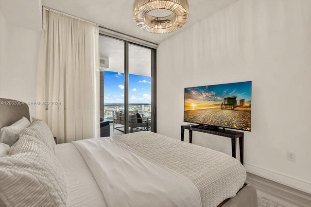 17901 Collins Ave 3806, Sunny Isles Beach, FL 33160