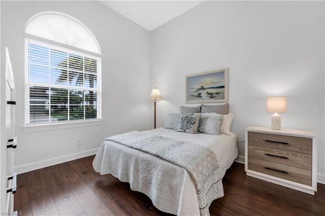 9509 Montelanico LOOP, Naples, FL 34119