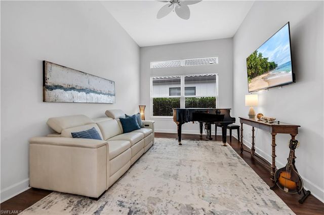 9509 Montelanico LOOP, Naples, FL 34119