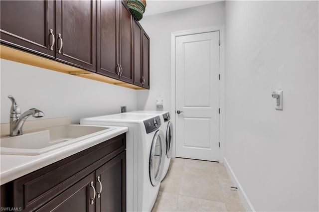 9509 Montelanico LOOP, Naples, FL 34119