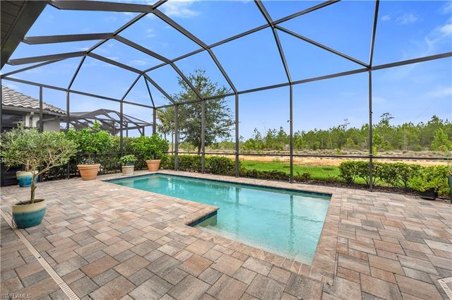 9509 Montelanico LOOP, Naples, FL 34119