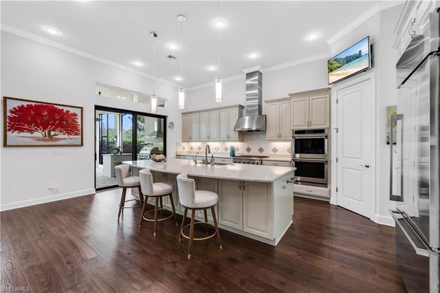 9509 Montelanico LOOP, Naples, FL 34119
