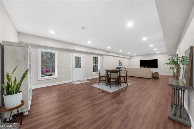 210 Maggies Road, Canton, GA 30115