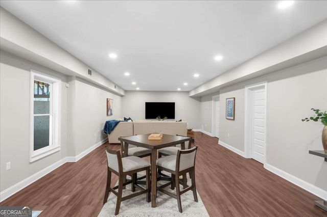 210 Maggies Road, Canton, GA 30115