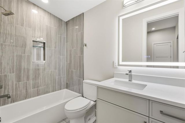 370 Silver Rock Place, Colorado Springs, CO 80921