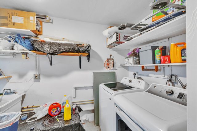 5775 W Fernley Dr Drive W 76, West Palm Beach, FL 33415