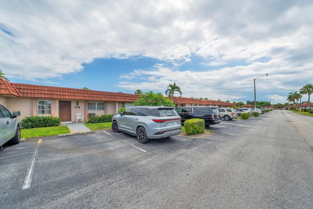 5775 W Fernley Dr Drive W 76, West Palm Beach, FL 33415