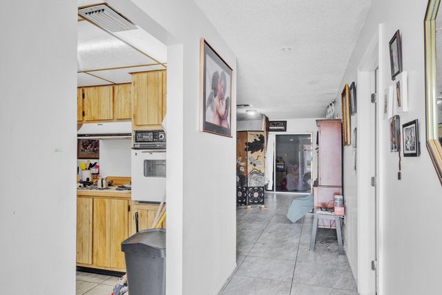 5775 W Fernley Dr Drive W 76, West Palm Beach, FL 33415