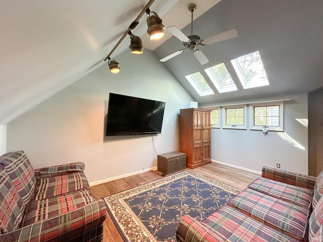 4011 Frame Road, Newburgh, IN 47630
