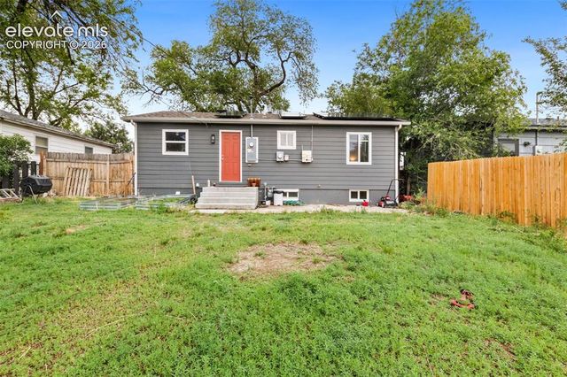 1523 Fountain Street, Colorado Springs, CO 80910
