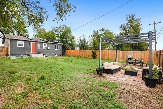 1523 Fountain Street, Colorado Springs, CO 80910