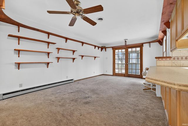 6922 Bloom Drive, Greentown, IN 46936