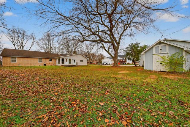 6922 Bloom Drive, Greentown, IN 46936