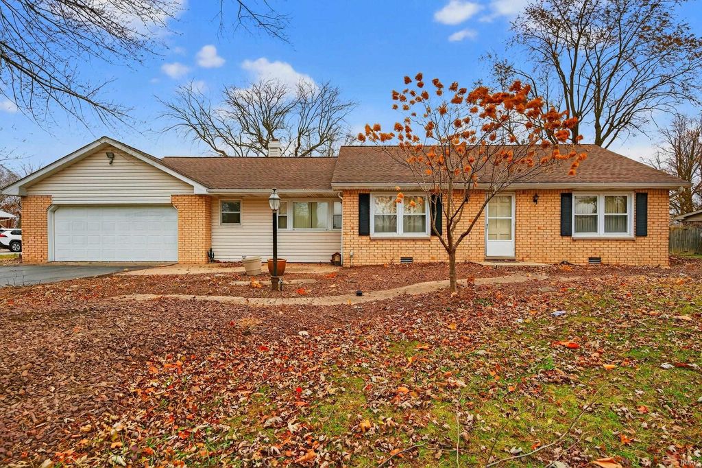6922 Bloom Drive, Greentown, IN 46936