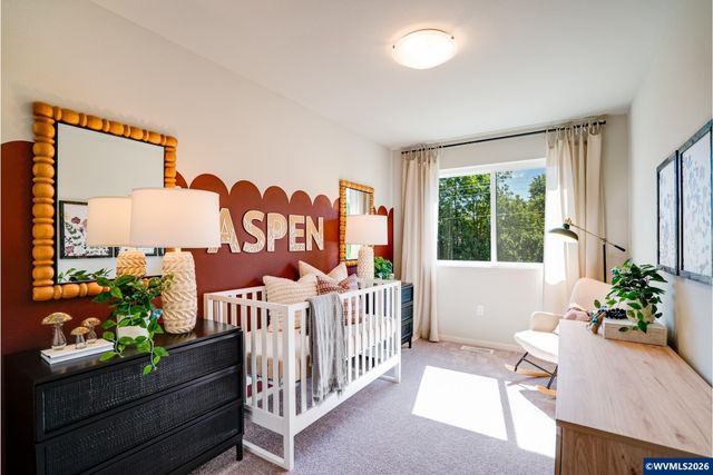 841 Sifuentez Ct, Woodburn, OR 97071