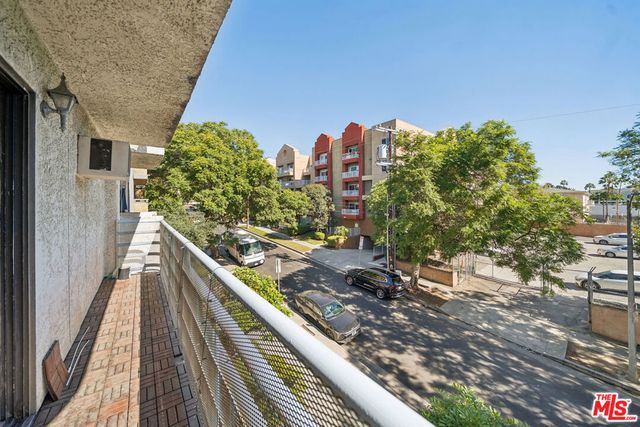 1519 N Martel Avenue 201, Los Angeles, CA 90046