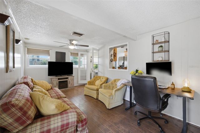 4521 12TH AVENUE N, St Petersburg, FL 33713