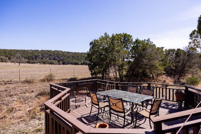 291 Scenic Valley Rd, Kerrville, TX 78028