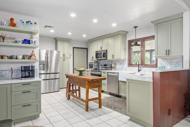 291 Scenic Valley Rd, Kerrville, TX 78028