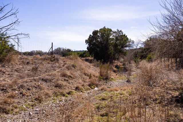 291 Scenic Valley Rd, Kerrville, TX 78028