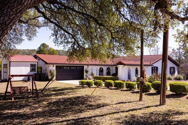 291 Scenic Valley Rd, Kerrville, TX 78028