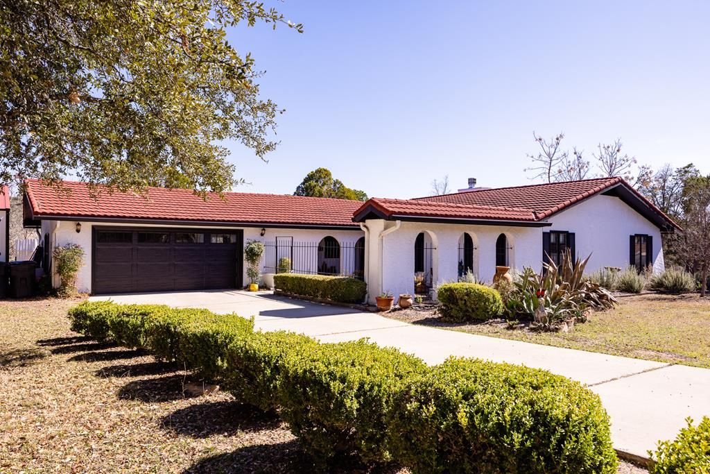 291 Scenic Valley Rd, Kerrville, TX 78028