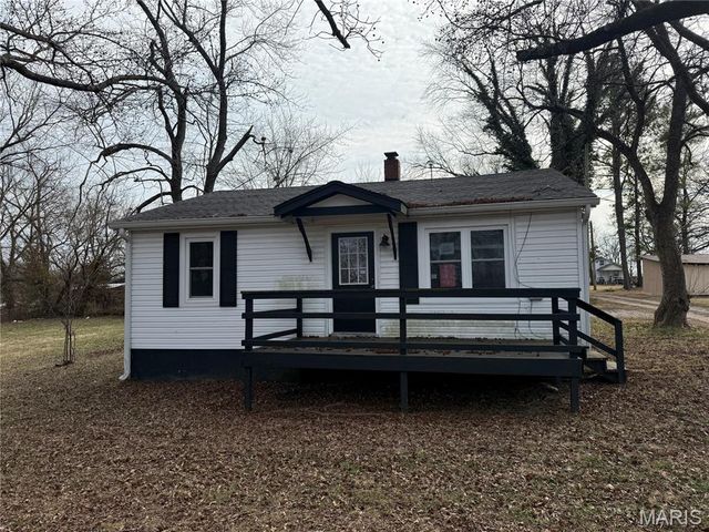 701 E Rolla Road, Salem, MO 65560
