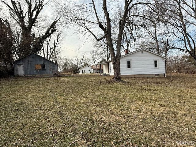 701 E Rolla Road, Salem, MO 65560