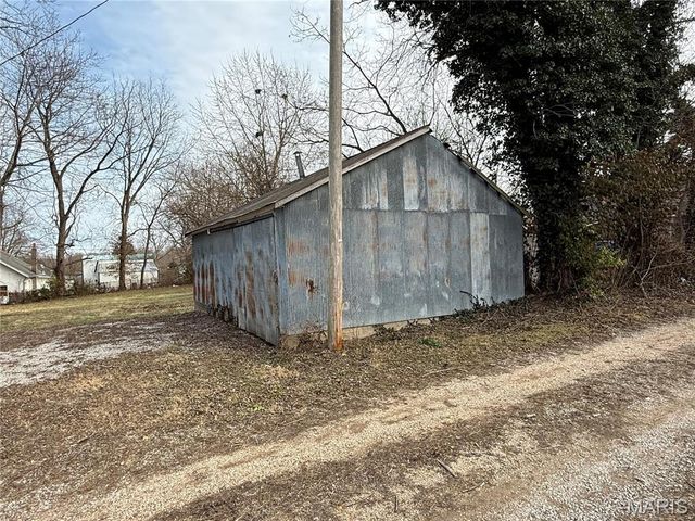 701 E Rolla Road, Salem, MO 65560