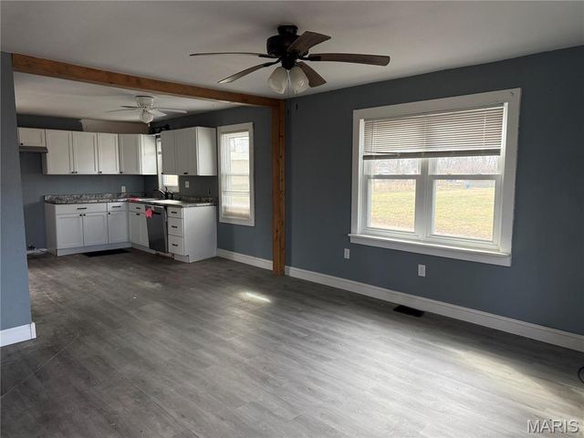 701 E Rolla Road, Salem, MO 65560