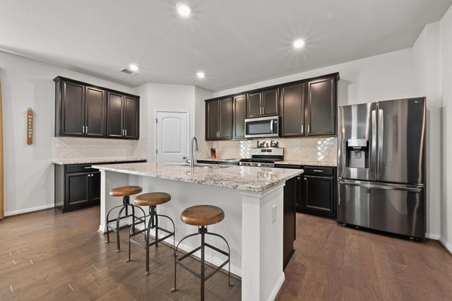 127 Iron Rail RD, Dripping Springs, TX 78620