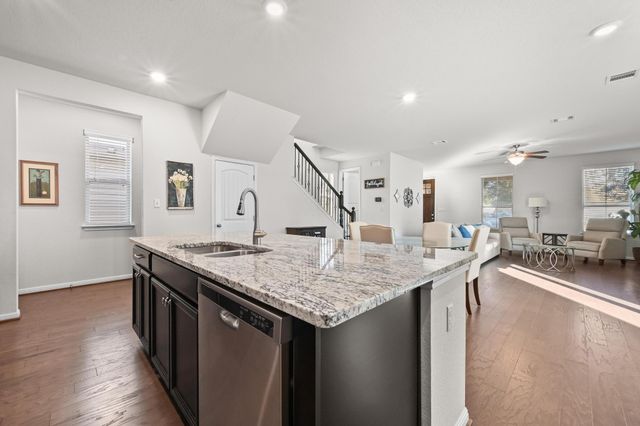 127 Iron Rail RD, Dripping Springs, TX 78620