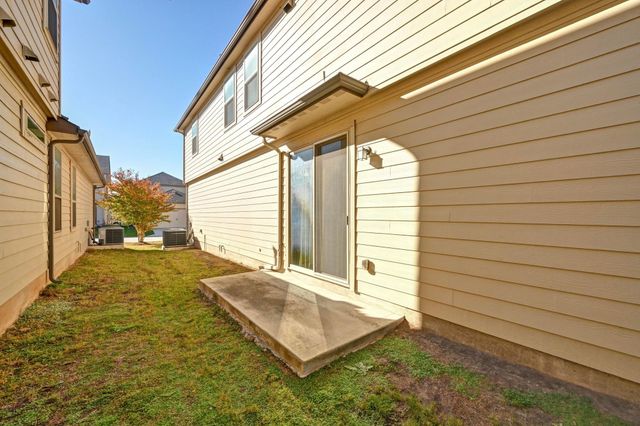 127 Iron Rail RD, Dripping Springs, TX 78620