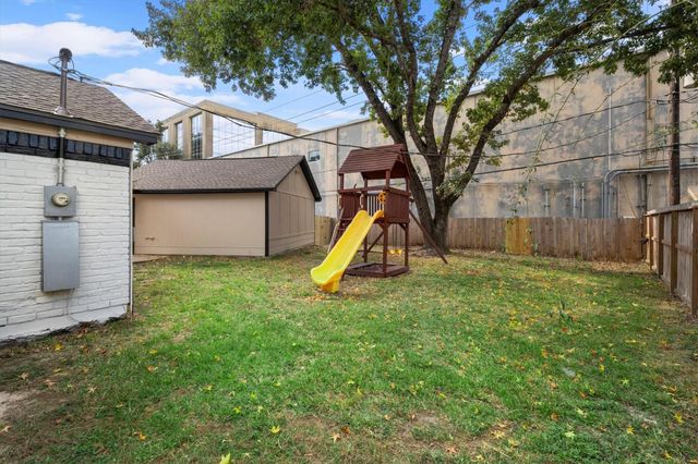 16015 Southampton Drive, Spring, TX 77379
