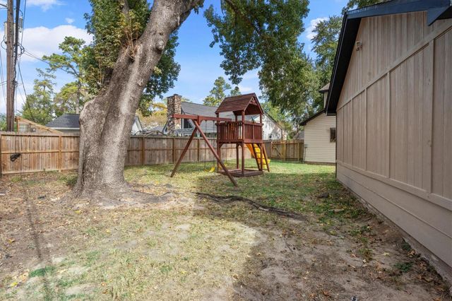 16015 Southampton Drive, Spring, TX 77379