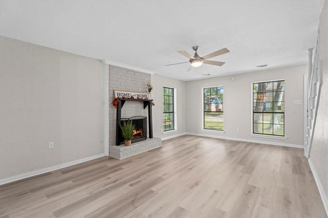 16015 Southampton Drive, Spring, TX 77379