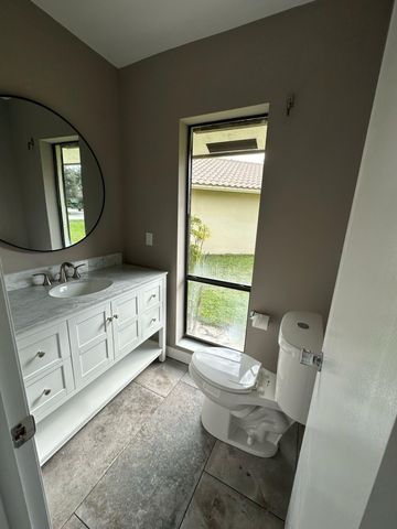 7243 Encina Lane, Boca Raton, FL 33433