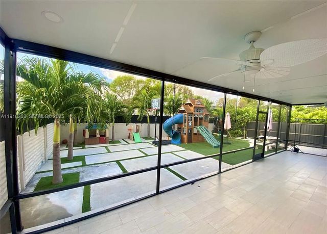 8568 SW 211th Ter 8576, Cutler Bay, FL 33189