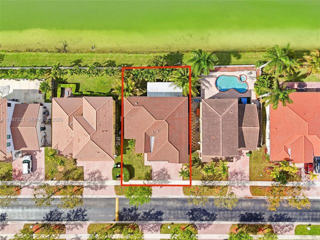 3955 NE 15th St, Homestead, FL 33033