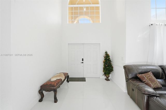 3955 NE 15th St, Homestead, FL 33033