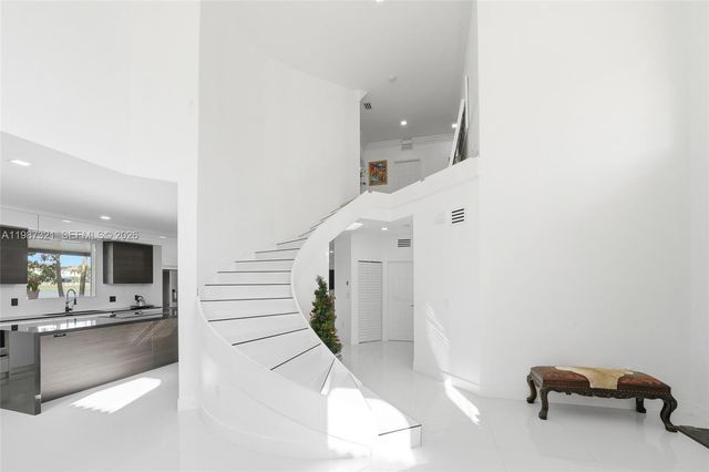 3955 NE 15th St, Homestead, FL 33033