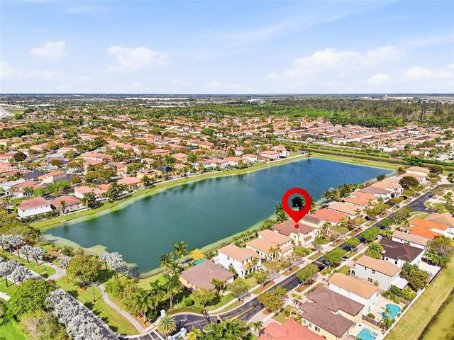 3955 NE 15th St, Homestead, FL 33033