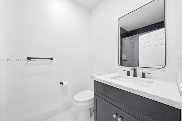 3955 NE 15th St, Homestead, FL 33033