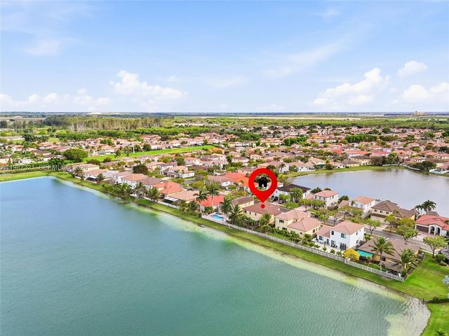 3955 NE 15th St, Homestead, FL 33033