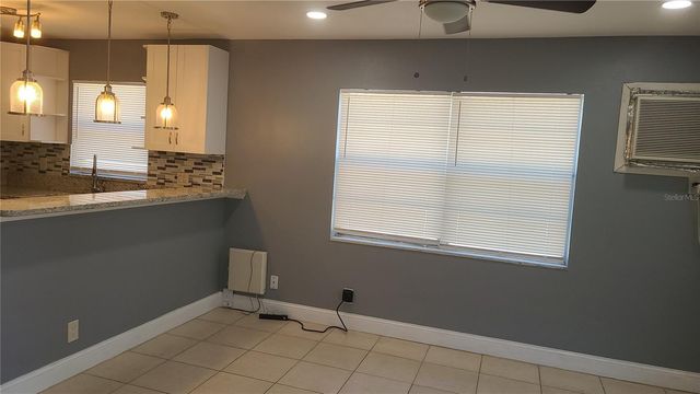 10704 N 15TH STREET B, Tampa, FL 33612
