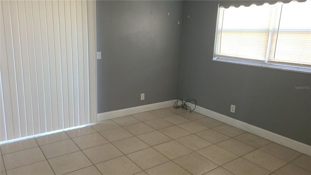 10704 N 15TH STREET B, Tampa, FL 33612