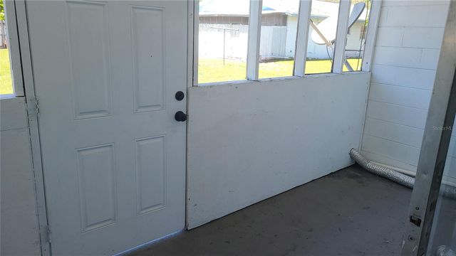 10704 N 15TH STREET B, Tampa, FL 33612