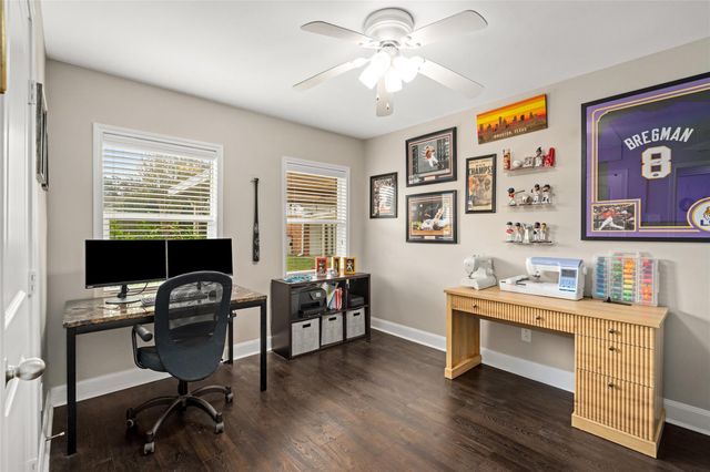 7805 Valley View Lane, Houston, TX 77074